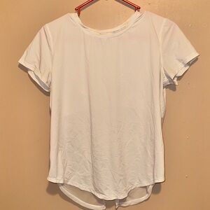Elegant White Short Sleeve Women's Tee